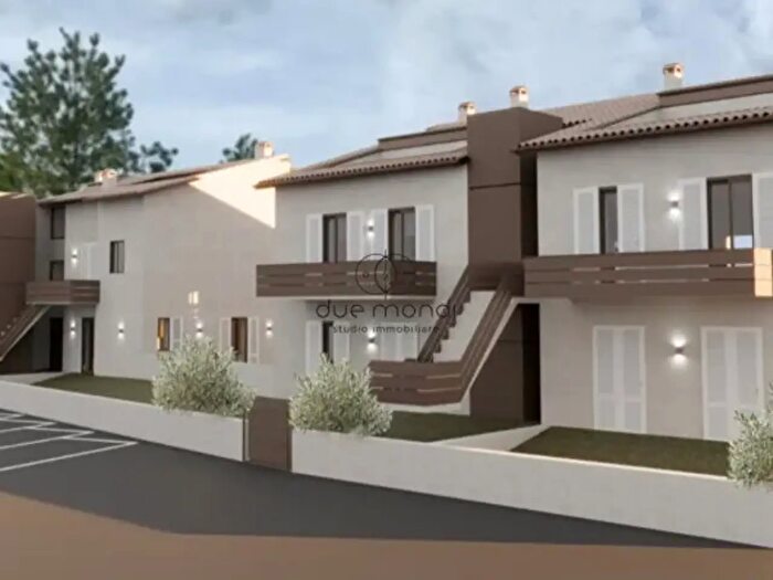 Appartamento quadrilocale in vendita in Via Ungheria, Spoleto