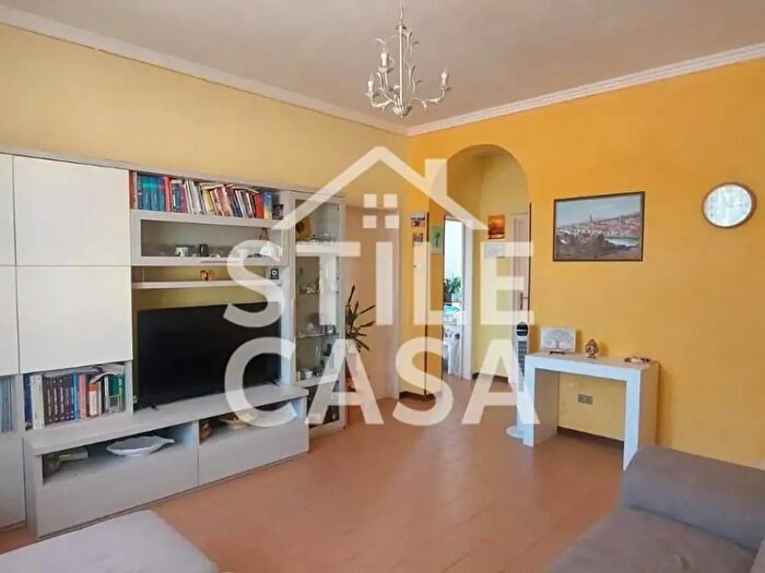 Appartamento con 5 locali in vendita in Pescia