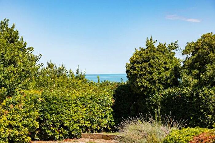 Appartamento trilocale in vendita in Via delle Esposizioni, Pesaro