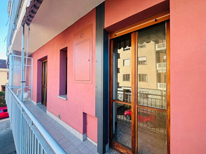 Appartamento bilocale in affitto in Via Antonio Canova, Settimo Torinese