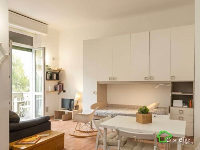 Appartamento monolocale in affitto in Via degli Umiliati, Ponte Lambro, Milano