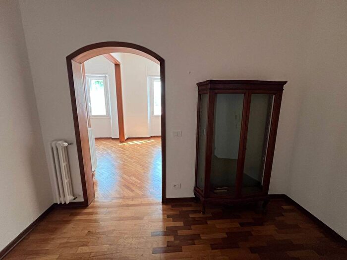 Appartamento quadrilocale in affitto in Alberti Bellariva, Firenze
