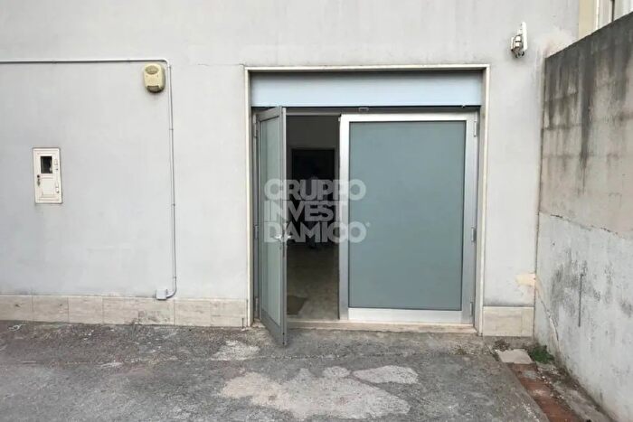 Appartamento in vendita in Viale Maestro Cataldo Curri Bari Locorotondo, Locorotondo