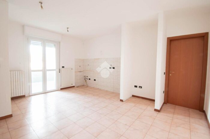 Appartamento trilocale in vendita in Via Mulino delle Pile, Carpi