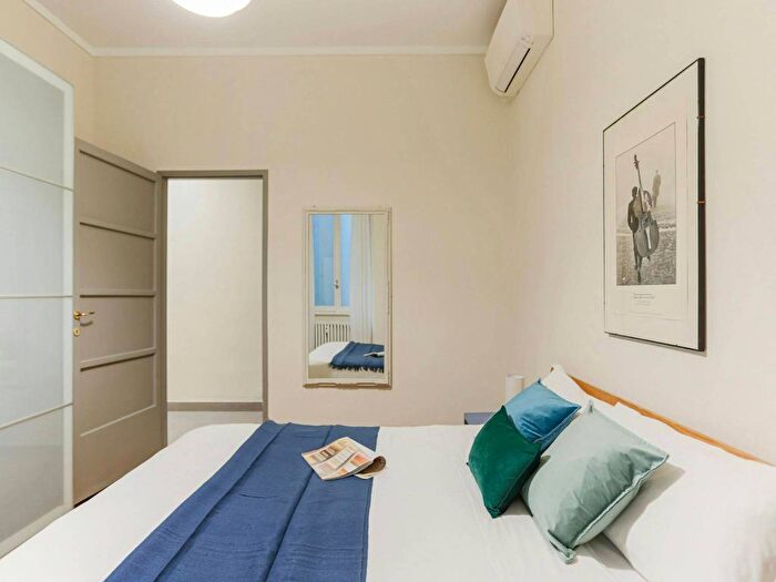 Appartamento monolocale in affitto in Viale Francesco Crispi, Moscova, Milano