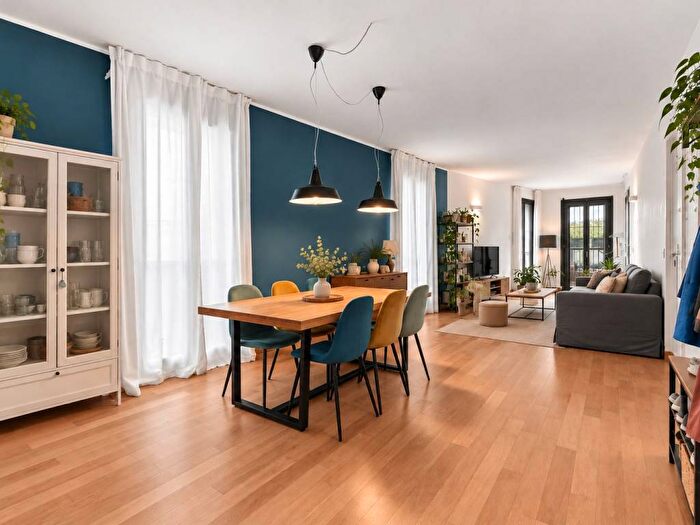 Appartamento quadrilocale in vendita in Via Filippo Argelati, Navigli Darsena, Milano