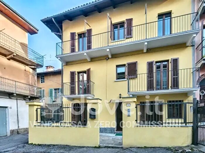 Casa con 6 locali in vendita in Via San Martino, Gassino Torinese