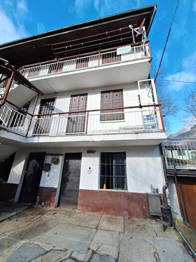 Appartamento quadrilocale in vendita in Frazione Gabbi, Chialamberto