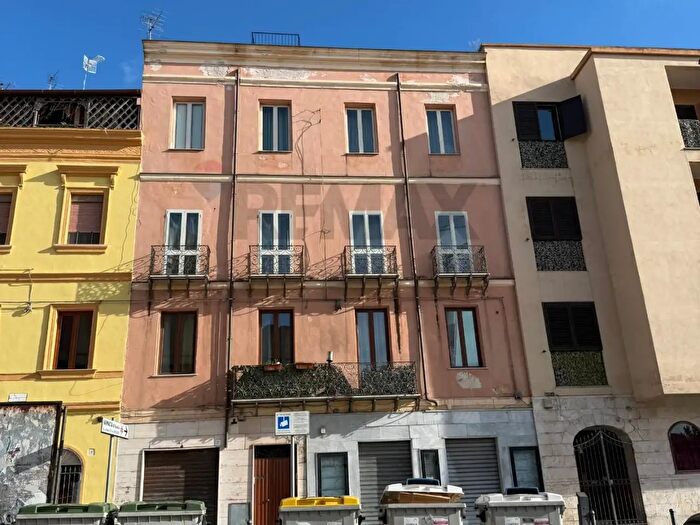 Appartamento trilocale in vendita in Via Saffi, Sassari