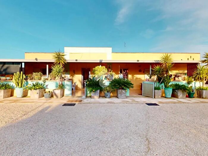 Casa trilocale in vendita in Via delle Palme, San Vito Dei Normanni