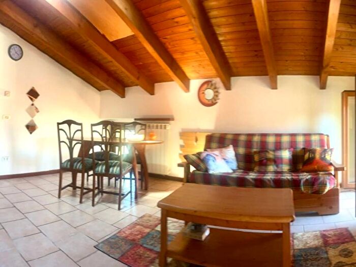 Casa bilocale in affitto in Via San Giulio, Cassano Magnago