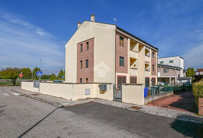 Appartamento bilocale in vendita in Via P Borsellino, Poggio Renatico