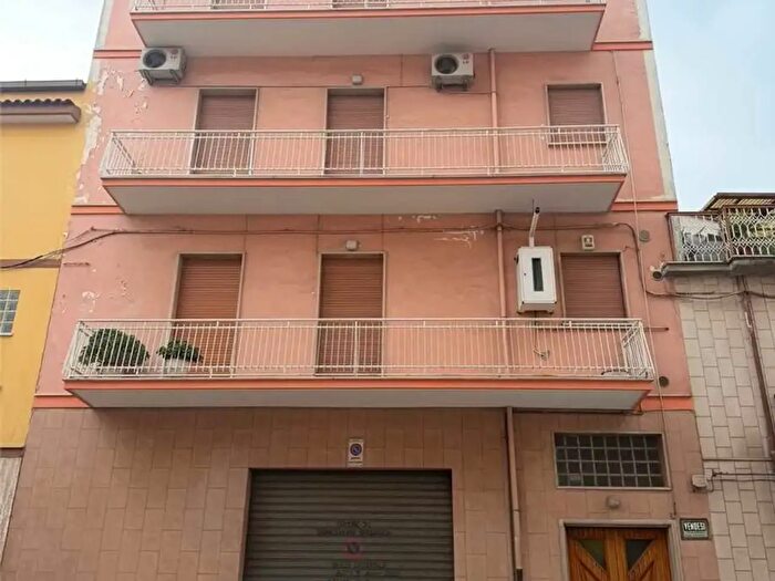 Casa con 6 locali in vendita in San Nicandro Garganico