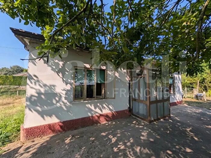 Casa con 6 locali in vendita in Cavarzere Località Fenilon, Cavarzere