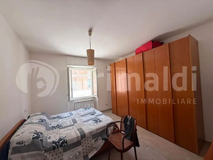Appartamento trilocale in vendita in Via Raniero Gigliarelli, Perugia