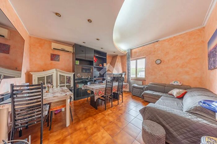 Appartamento trilocale in vendita in Via Casilina, Roma