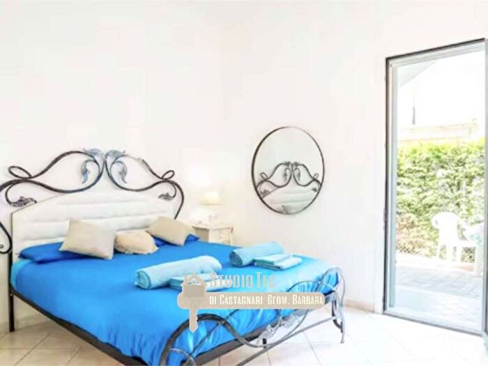 Appartamento trilocale in affitto in Viale Zara, Marina di Ravenna, Ravenna