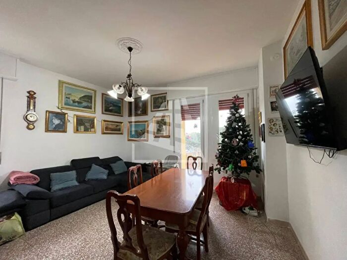 Appartamento con 5 locali in vendita in Via Vasco De Gama, Reggio Emilia