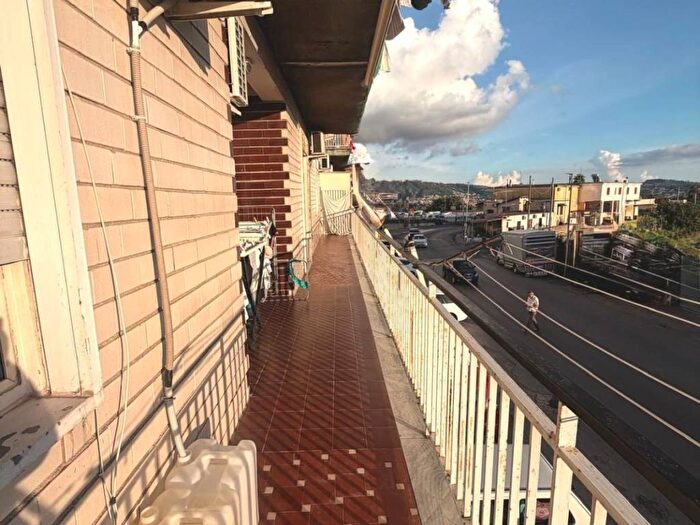 Appartamento quadrilocale in vendita in Strada Provinciale Variante Via Campana, Quarto