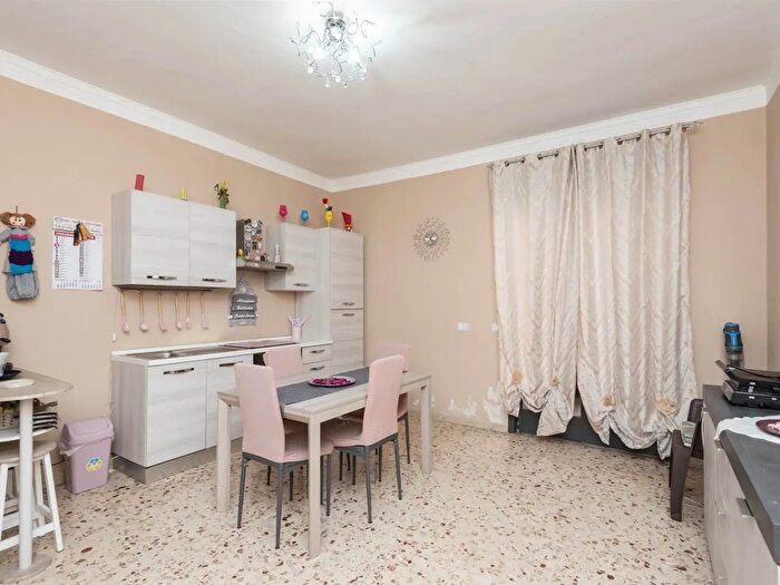 Appartamento trilocale in vendita in Via Etnea, Gravina Di Catania