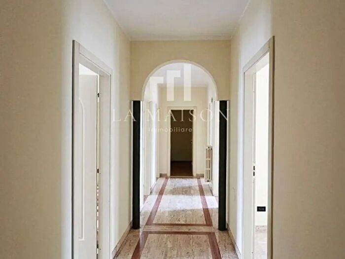 Appartamento con 6 locali in affitto in Via Mazzini, Campobasso