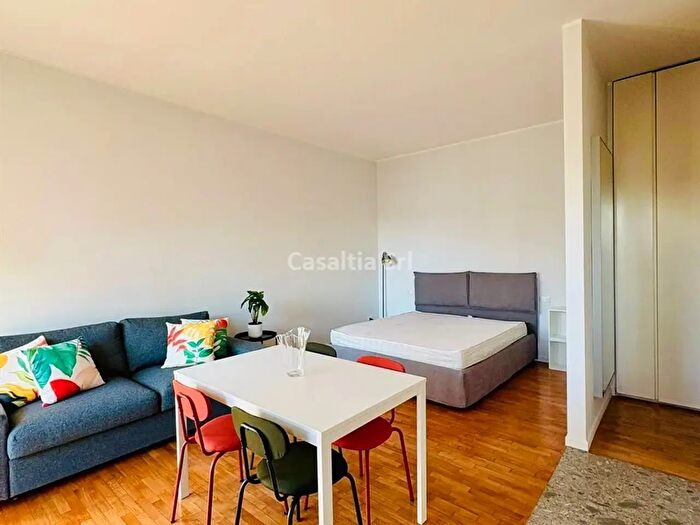 Appartamento monolocale in affitto in Via Alfonso Capecelatro, Milano