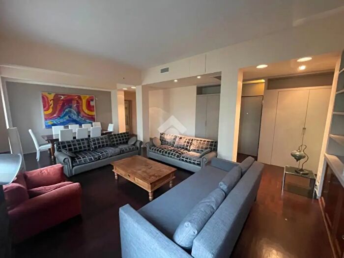 Appartamento con 5 locali in affitto in Viale Premuda, Milano