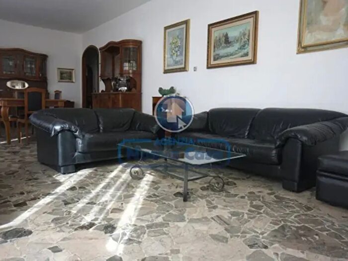 Appartamento con 5 locali in vendita in Via Massimo dAzeglio, Ravenna