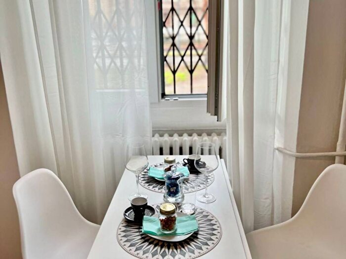 Appartamento bilocale in affitto in Via Sofia Bisi Albini, Maggiolina, Milano