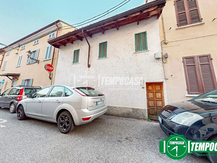 Casa quadrilocale in vendita in Bassignana