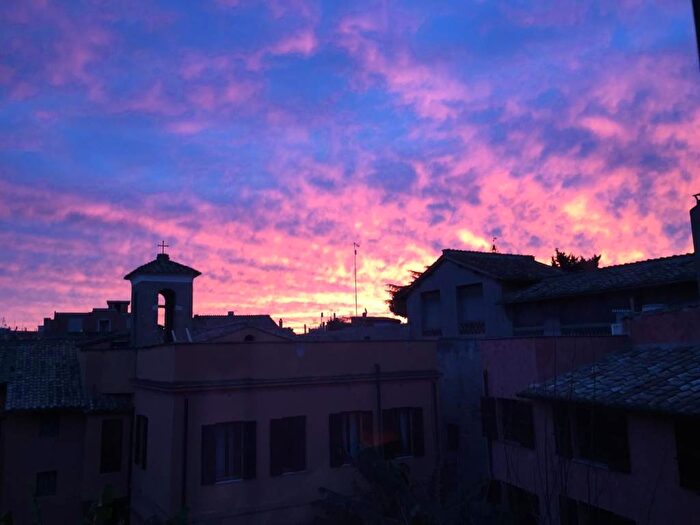 Appartamento bilocale in affitto in Via del Moro, Trastevere, Roma