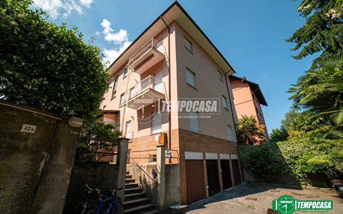 Appartamento bilocale in vendita in Viale Virgilio a, Stresa