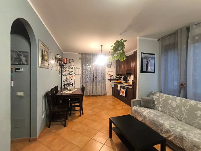 Appartamento quadrilocale in vendita in Via delle Cave, Rapolano Terme