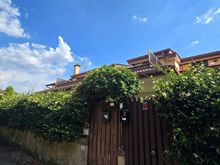 Casa con 5 locali in affitto in Via Monte Venere, Colleverde, Guidonia Montecelio