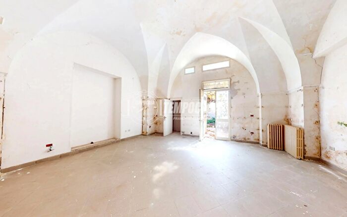 Casa trilocale in vendita in Via Giuseppe Garibaldi, Cavallino