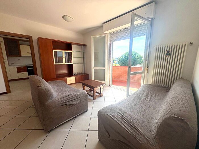 Appartamento con 5 locali in affitto in Via Bologna, San Martino, Ferrara