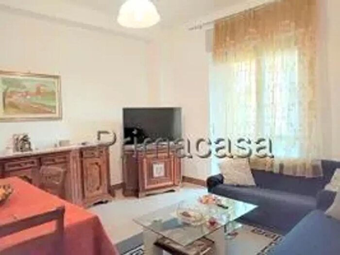 Appartamento quadrilocale in affitto in Via Don Enrico Girardi a, Verona
