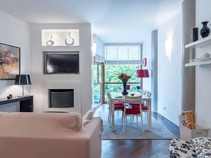 Appartamento trilocale in vendita in Via Porta Napoli, Castel Di Sangro