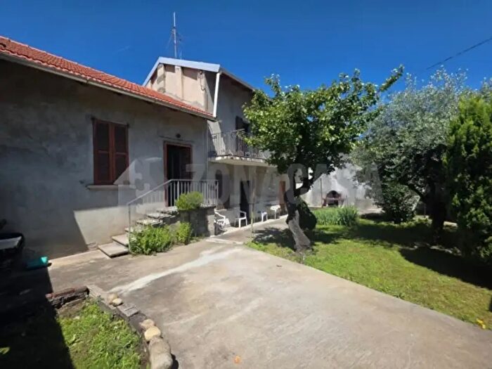 Casa con 6 locali in vendita in Via Carnago, Solbiate Arno