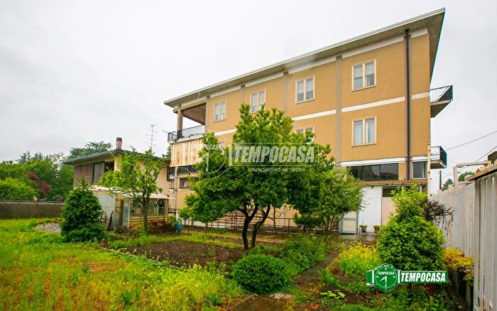 Appartamento in vendita in Via Cassano Magnago, Busto Arsizio