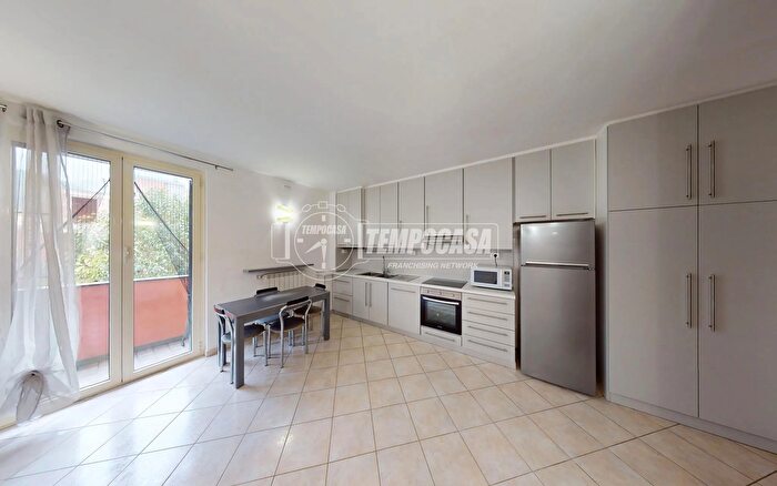 Appartamento trilocale in vendita in Via della Memoria, Albenga