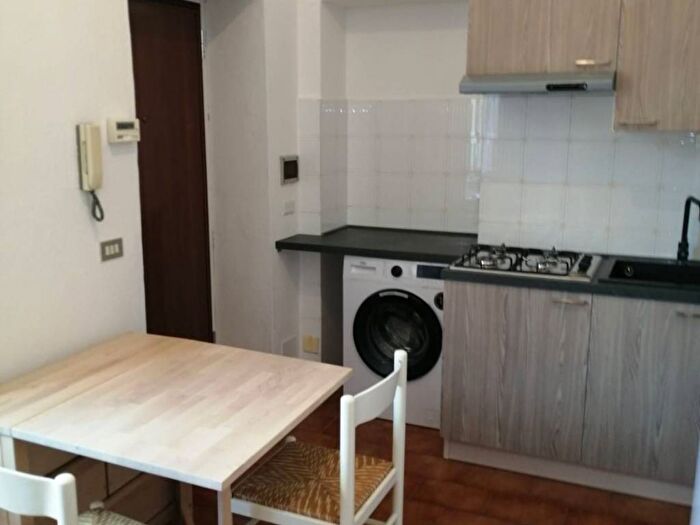 Appartamento bilocale in affitto in Corso Alessandro Manzoni, Stazione Ticinello, Pavia