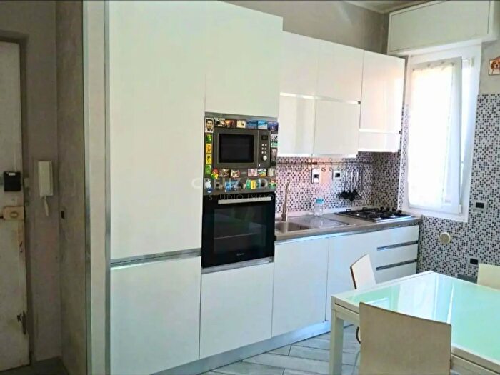 Appartamento trilocale in vendita in Via della Pineta, Rapallo