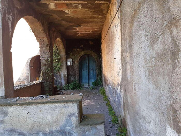 Appartamento con 5 locali in vendita in Vetralla