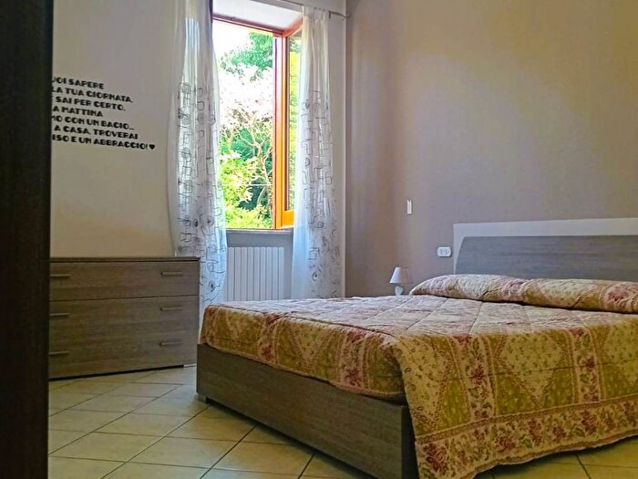 Appartamento trilocale in affitto in Via Alessandro Manzoni, Meda