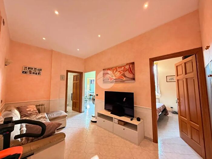 Appartamento bilocale in vendita in Vico Grandis, Genova