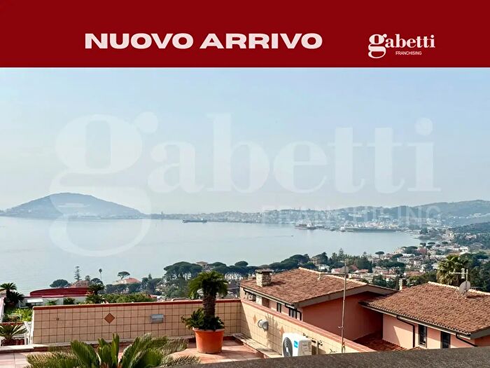 Appartamento con 5 locali in vendita in Via Remigio Paone, Formia