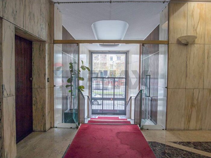 Appartamento monolocale in affitto in Piazza Principessa Clotilde, Porta Nuova, Milano