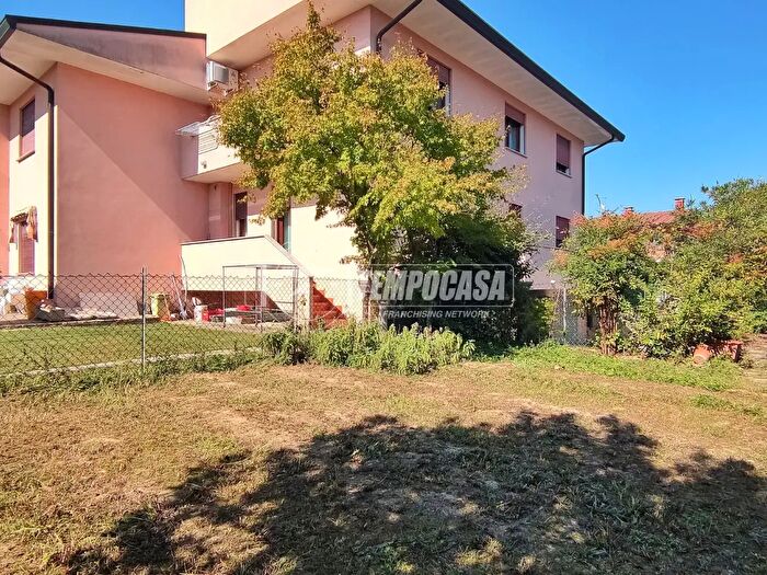 Appartamento trilocale in vendita in Villafranca Padovana