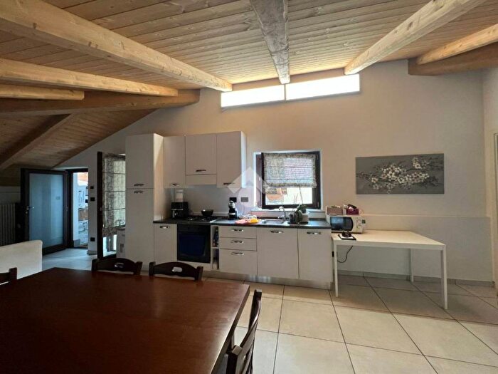 Appartamento bilocale in affitto in Viale Umberto I, Centro, Revello